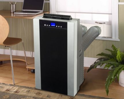 Modification du climatiseur au sol avec conduit d'air Installation d'un climatiseur avec deux conduits