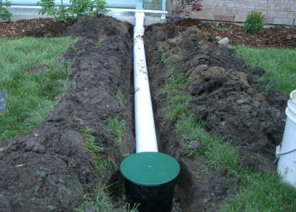 Éléments profilés pour tuyaux