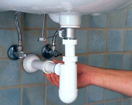 Wasserversorgungsunternehmen festziehen Wasserversorgungsunternehmen festziehen