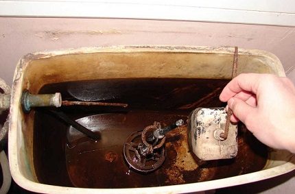 Reparação DIY da válvula de descarga Válvula entupida