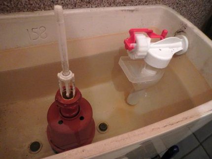 Möglichkeiten zum Einstellen der Position des Schwimmers