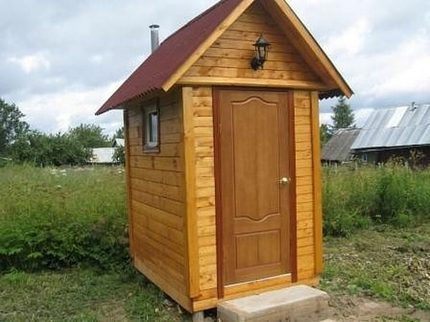 Latrines en bois - toilettes de bricolage Toilettes en bois