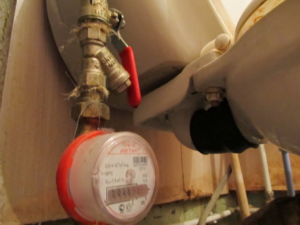 Pourquoi les toilettes coulent: comment déterminer et quoi faire Comment déterminer pourquoi les toilettes fuient