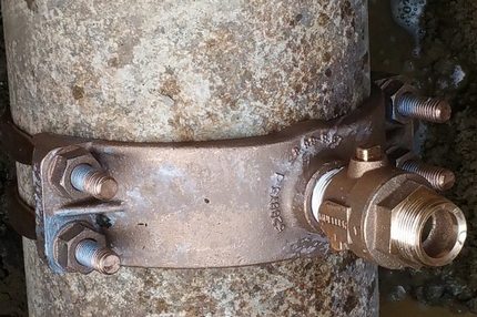 Asbestos pipe connection