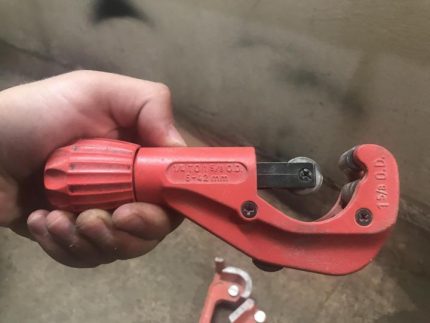 Guide de tube télescopique