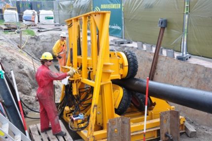 Teknik araçları kullanarak bir boru kuyudan nasıl çıkarılır ekipman