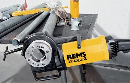 Ferramenta de rosqueamento Ferramenta de rosqueamento