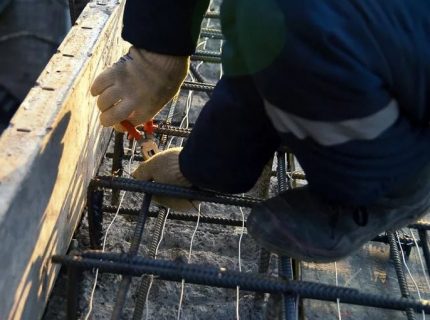 Regras para o dispositivo de aquecimento de cabo auto-regulável Usando cabo para concreto