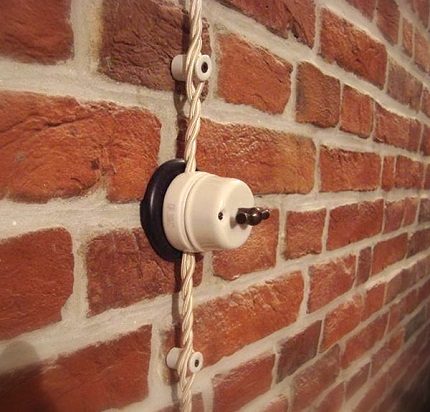 Câblage d'isolateur en céramique Câblage d'isolateur en céramique