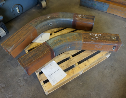 Comment plier des tubes profilés en aluminium et en acier Tuyau en forme courbé