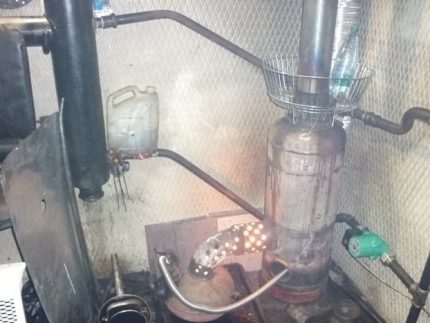 Wie man einen Kessel auf der Basis eines Ofens selbst herstellt Wasserkreislauf