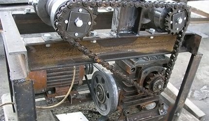 Leistungsstarke elektrische Profilbiegemaschine Leistungsstarke elektrische Profilbiegemaschine