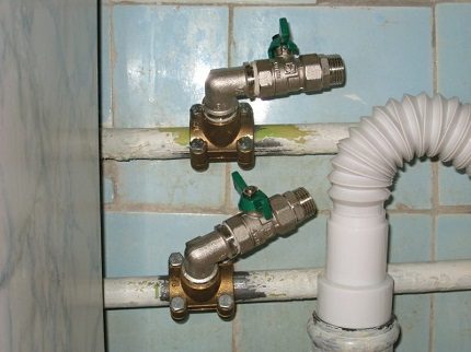 Selle d'accouplement sur le tuyau