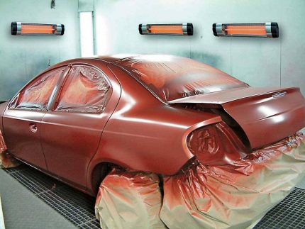 Garage de stockage de voiture