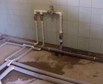 Acheminement des conduites d'eau