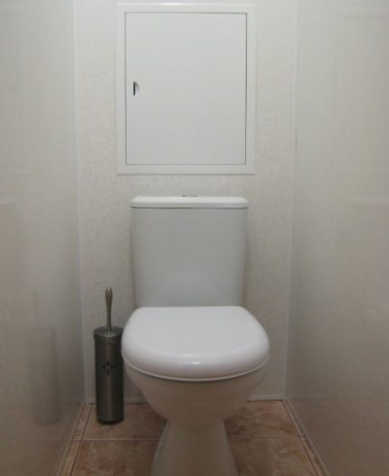 Faux mur en plastique