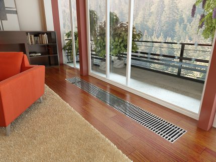 Os sistemas de aquecimento por piso radiante são elegantes Convector em um prédio