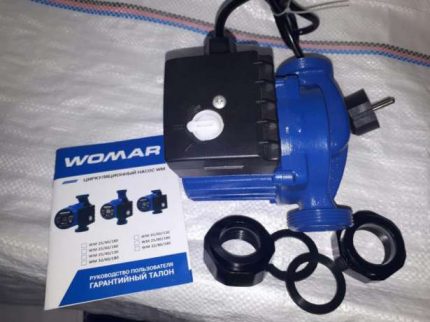 Pompe de circulation avec accessoires