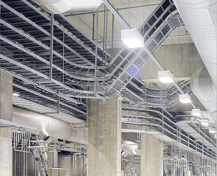 Plateaux de câblage