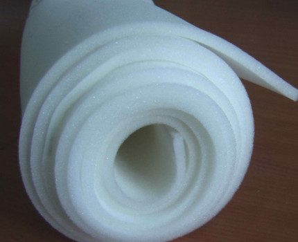 Mousse épaisse à poser dans le cadre