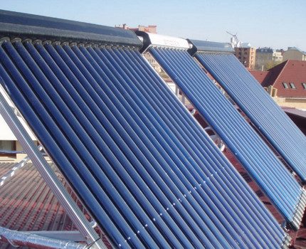 Appareil à vide avec canal en U