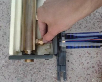 Montage des tubes du stylo