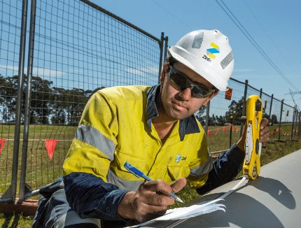 Antes da inserção, fazemos cálculos