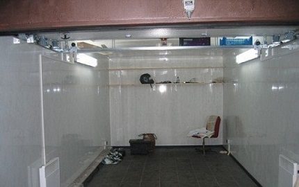 Radiateurs standards dans le garage Radiateurs standards dans le garage