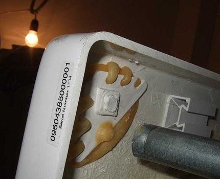 Comment reconnaître une baignoire en acrylique de qualité Seulement 2 couches dans un bon bain acrylique