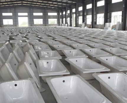 Sélection de plomberie en acrylique Vous devez regarder attentivement lors de l'achat d'un bain