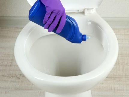 Limpador de banheiro