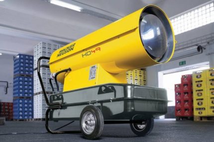 Pistolet diesel pour chauffer l'entrepôt