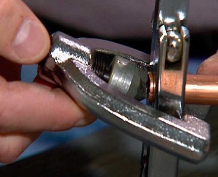 Lors de l'installation d'un système split, il est nécessaire d'agrandir les tubes de l'appareil Expansion des tuyaux