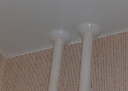 Dekoratives Futter für die Decke Dekoratives Futter für die Decke