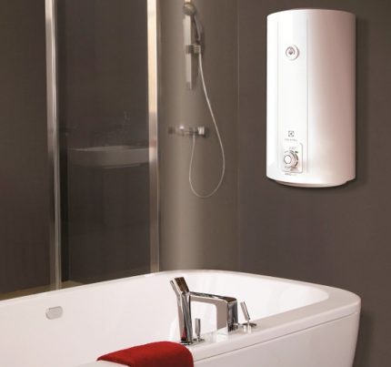 Chaudière Electrolux à l'intérieur