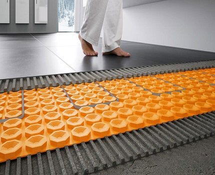 Isolation cellulaire en polymère pratique et fonctionnelle Polystyrène avec des cellules