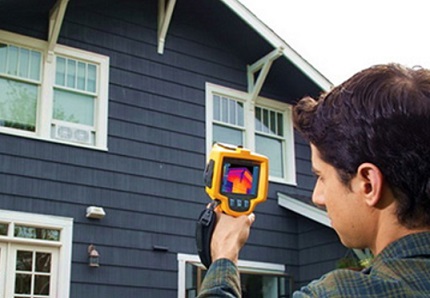 L'imageur thermique vous aidera à voir les zones les plus problématiques de la maison. Comptabilité des pertes de chaleur