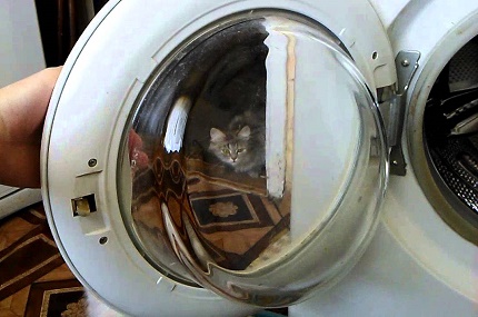 Vérification de la trappe de la machine à laver Vérification de la fonctionnalité des détails de la trappe de la machine