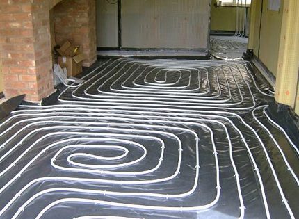 Pour une grande surface, il est préférable de faire plusieurs contours Tuyaux ne dépassant pas 70 m