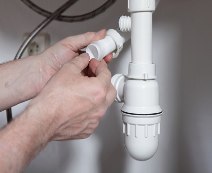 Siphon avec drain et trop-plein