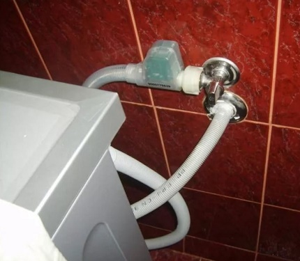 Concealed installation of communication nodes