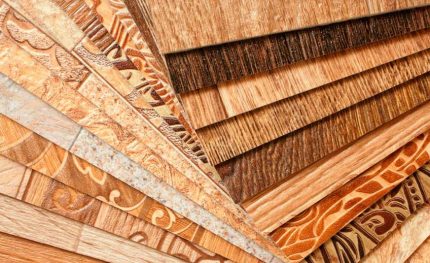 Une variété de types de linoléum