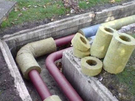 Isolation de la canalisation de chauffage externe