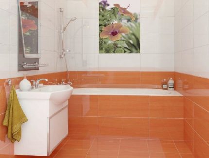 Joint minimal au bain avec le mur