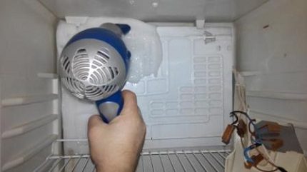 Vazamento de refrigerante Vazamento de refrigerante