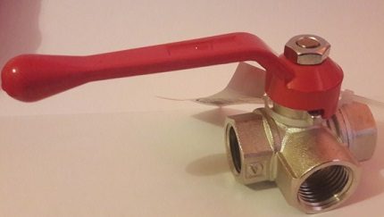 Three-way valve for connection Three-way valve for connection