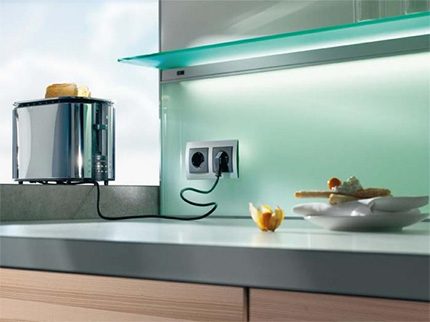 Prises dans la cuisine