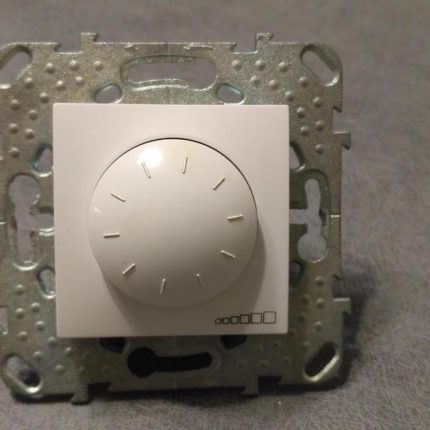 Gradateur rotatif Schneider