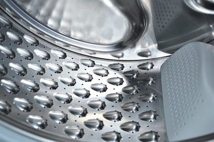 Tambor celular nas máquinas de lavar roupa dos concorrentes Tambor celular nas máquinas de lavar roupa dos concorrentes