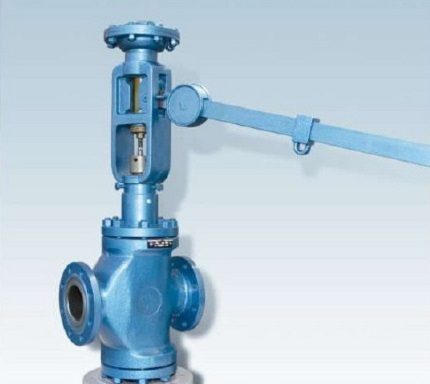 O modelo com alavanca não é tão frequentemente usado para fins domésticos Fusível de alavanca